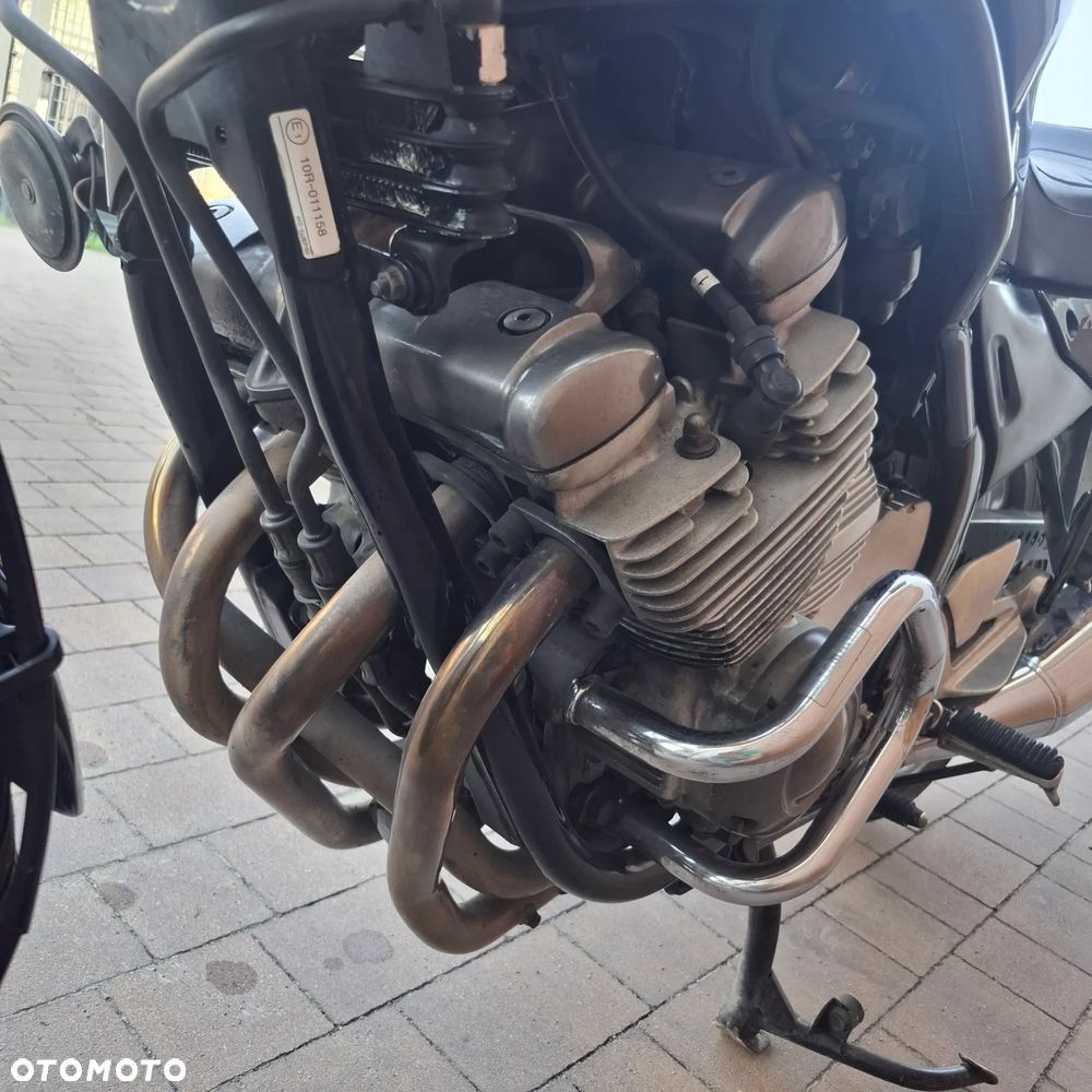 Yamaha XJ - 9