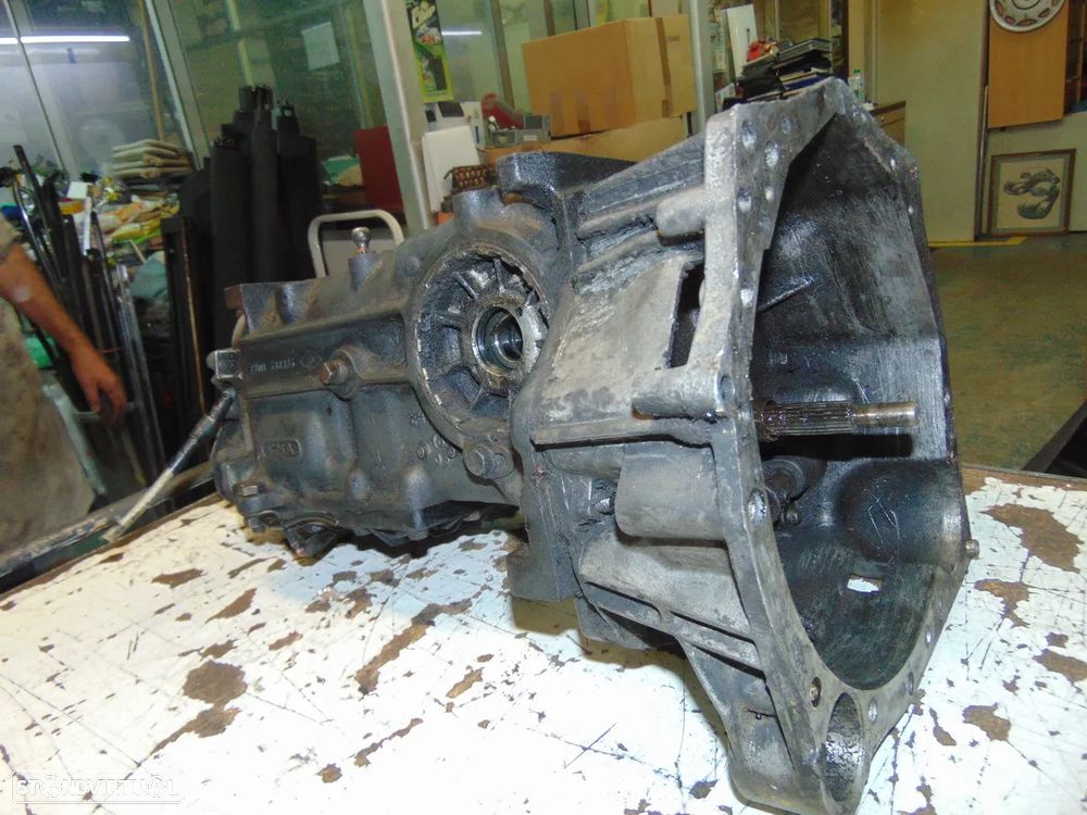 Renault 5 laureat caixa - 12