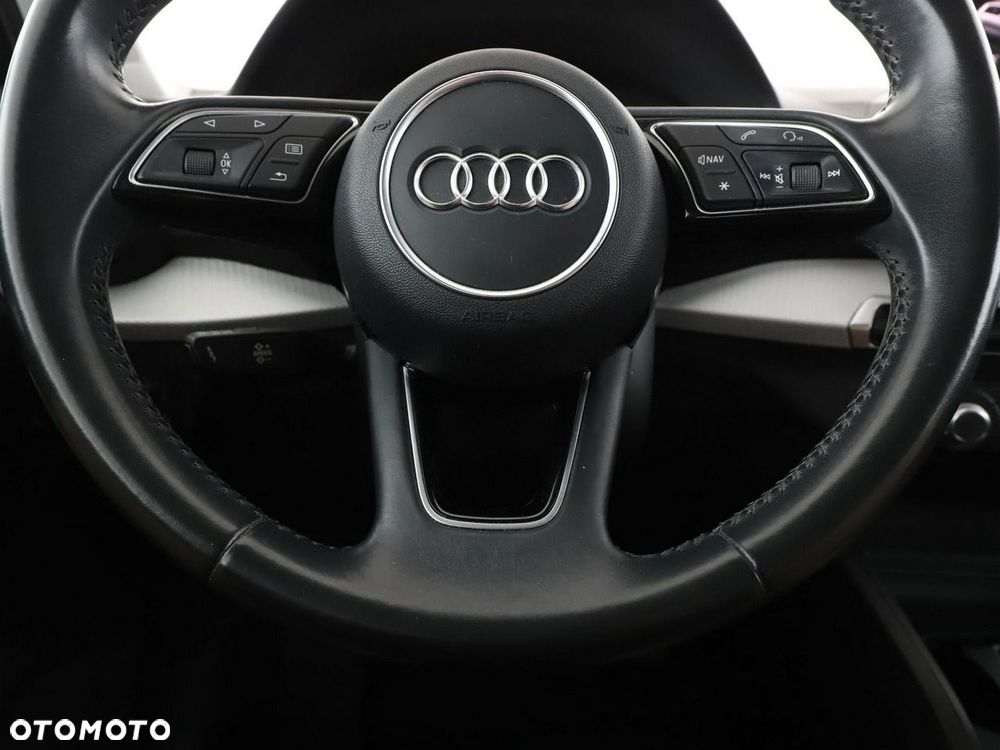Audi Q2 2.0 TDI Quattro S tronic design - 22