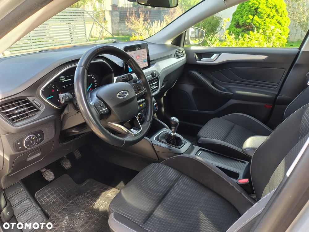 Ford Focus 1.0 EcoBoost Connected - 5