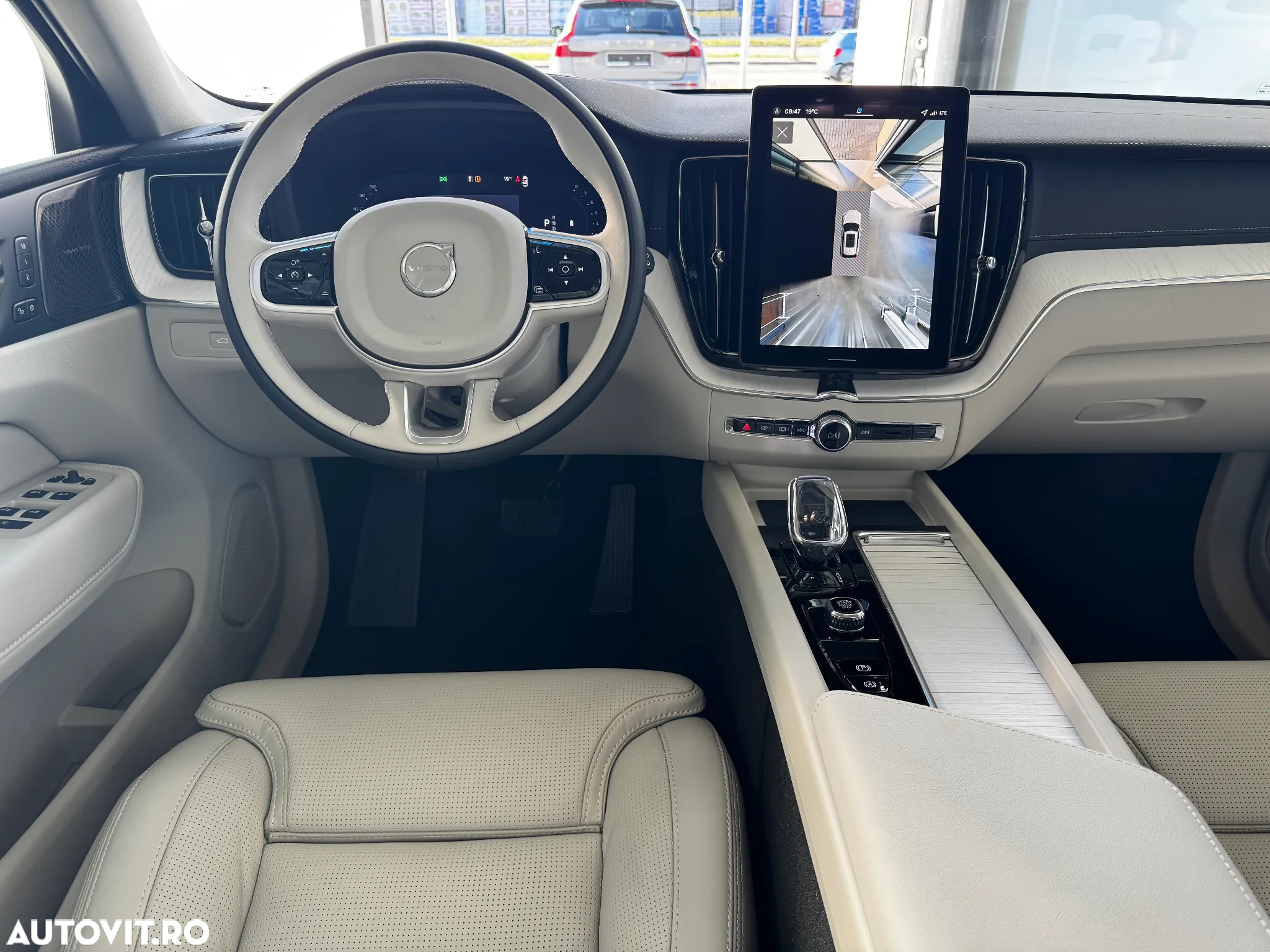 Volvo XC 60 B5 AT AWD MHEV Ultra Dark - 11
