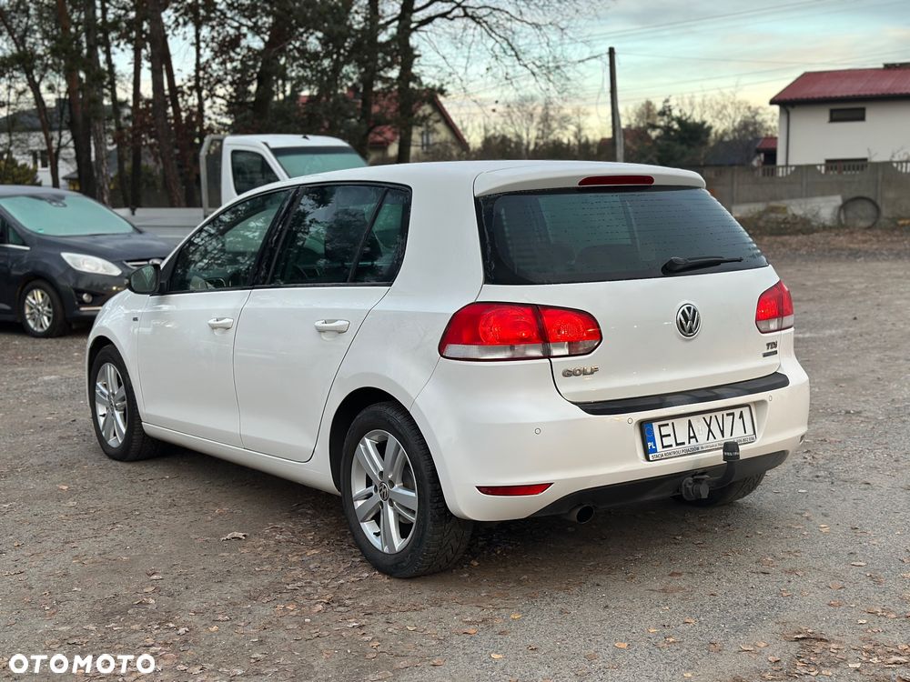 Volkswagen Golf 1.6 TDI DPF BlueMotion Technology MATCH - 10
