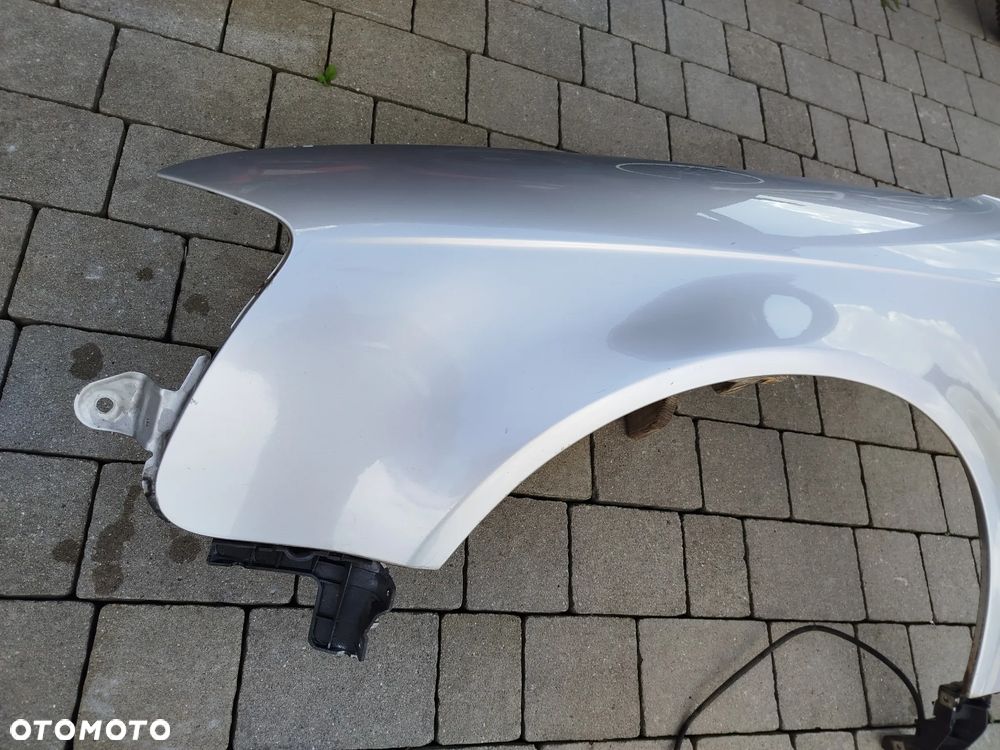 Audi A4 B7 błotniki przedni lewy LY7W - 5
