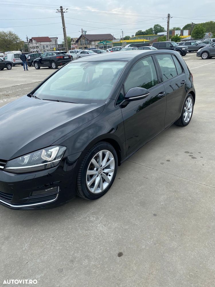 Volkswagen Golf 2.0 TDI DSG Comfortline - 3