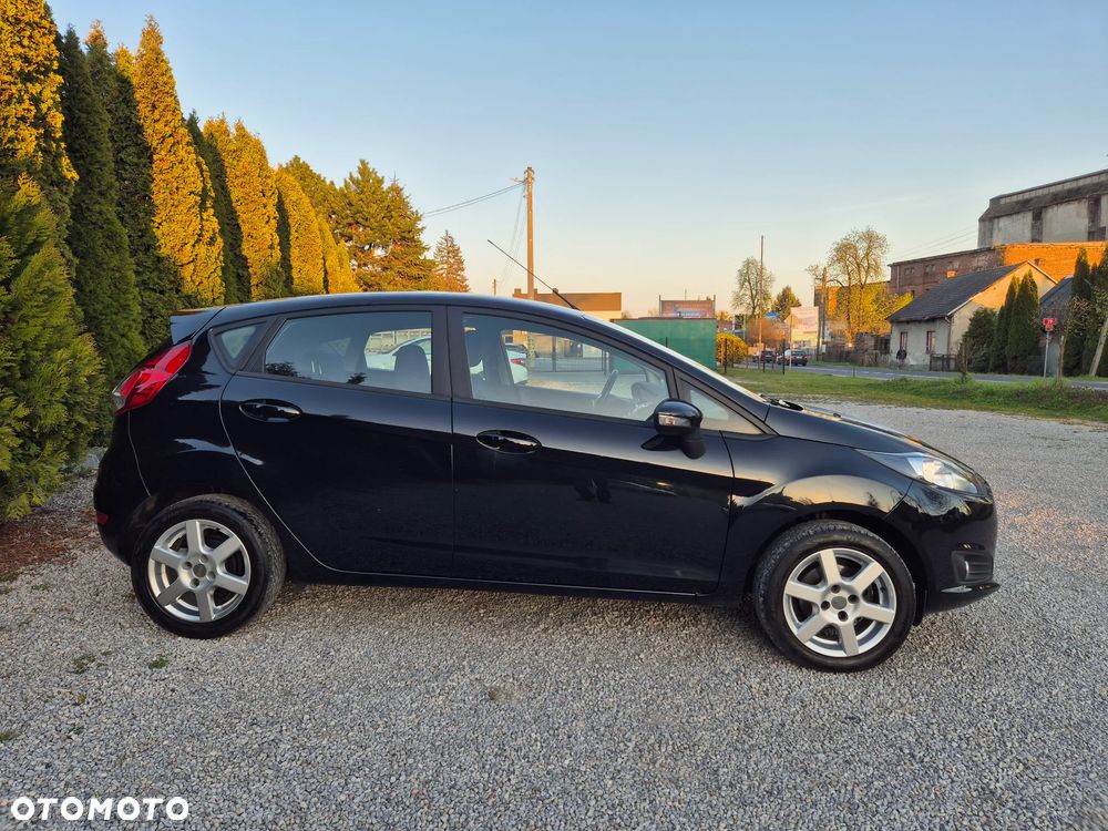 Ford Fiesta 1.25 Celebration - 15