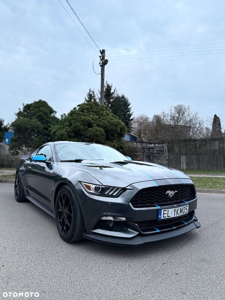 Ford Mustang 3.7 V6 - 2