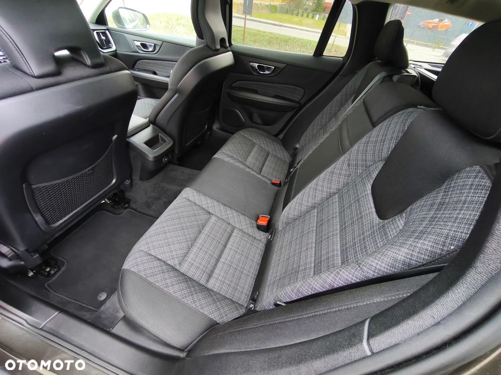 Volvo V60 - 19