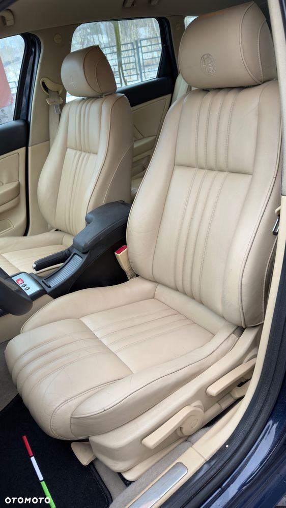 Alfa Romeo 159 2.4 JTDM 20V DPF Q-Tronic Turismo - 27