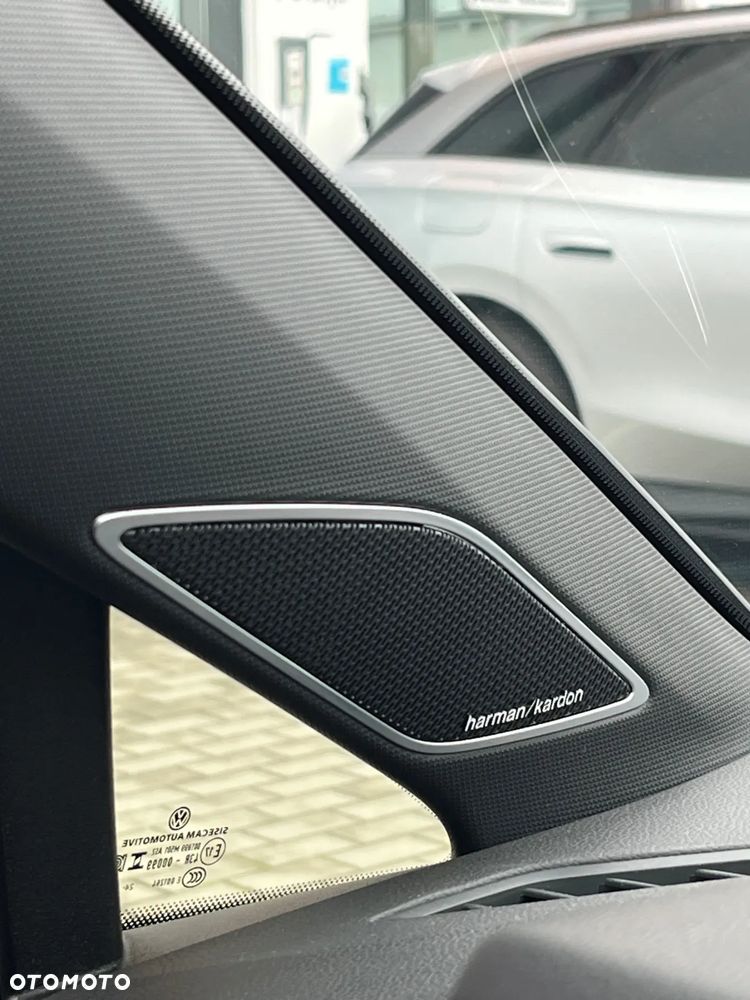 Volkswagen Golf VIII 2.0 TSI GTI Clubsport DSG - 12