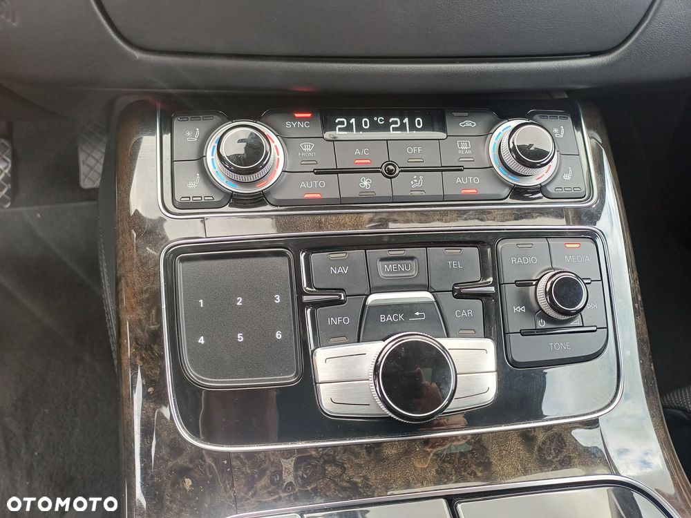 Audi A8 - 23