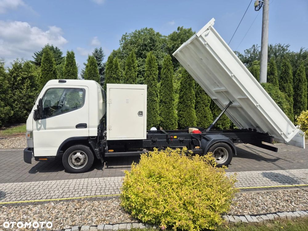 Mitsubishi Canter Fuso - 4