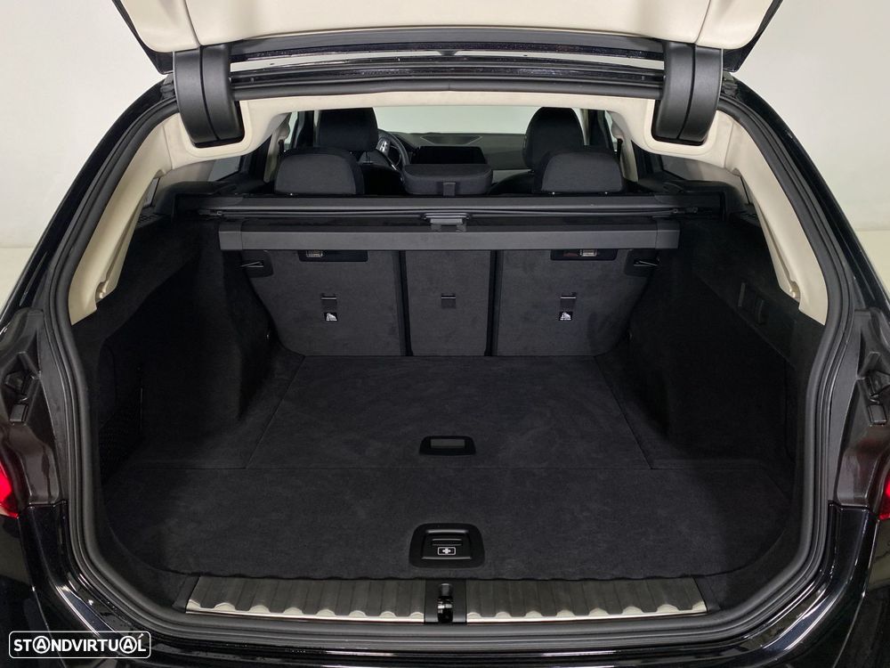 BMW 318 d Touring Advantage - 8