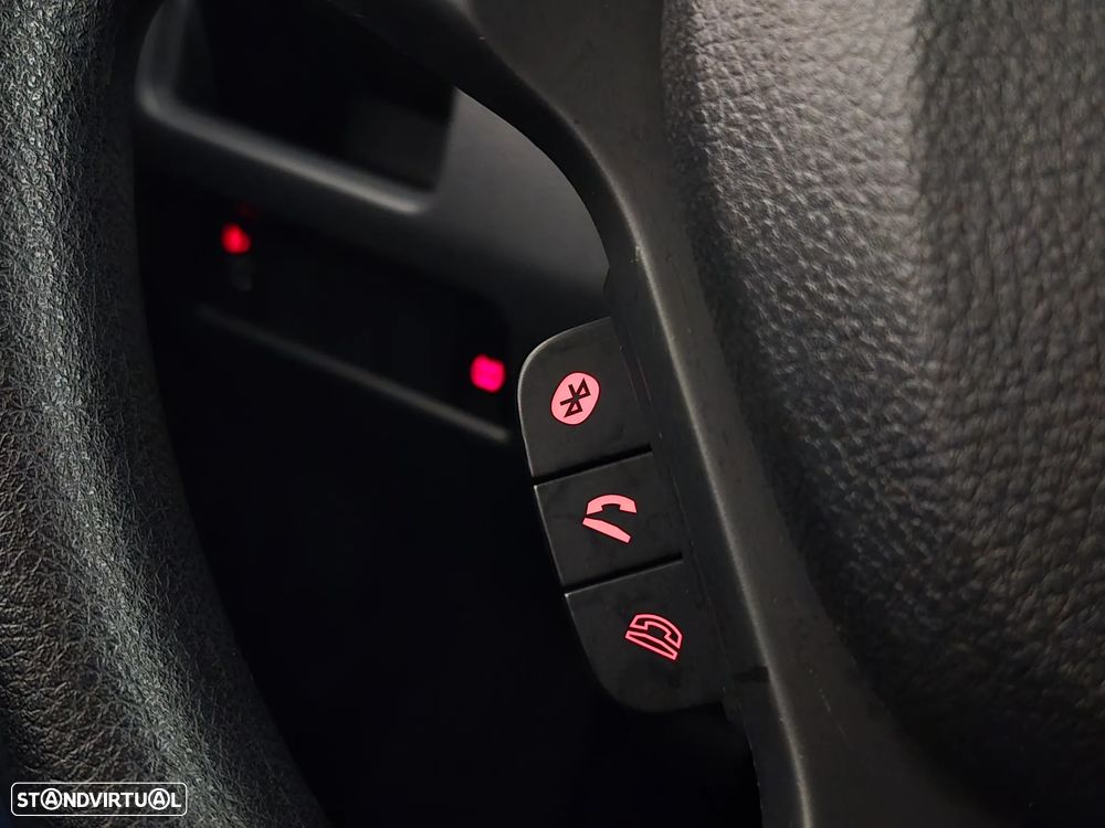 Suzuki Celerio 1.0 GL - 11