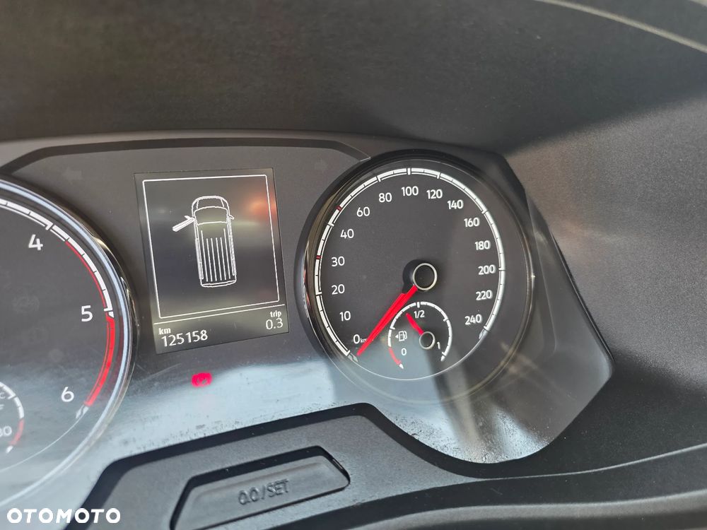 Volkswagen TRASPORTER 4X4 4MOTION T6.1 rok 2022 klima ele.fotele super stan! - 23