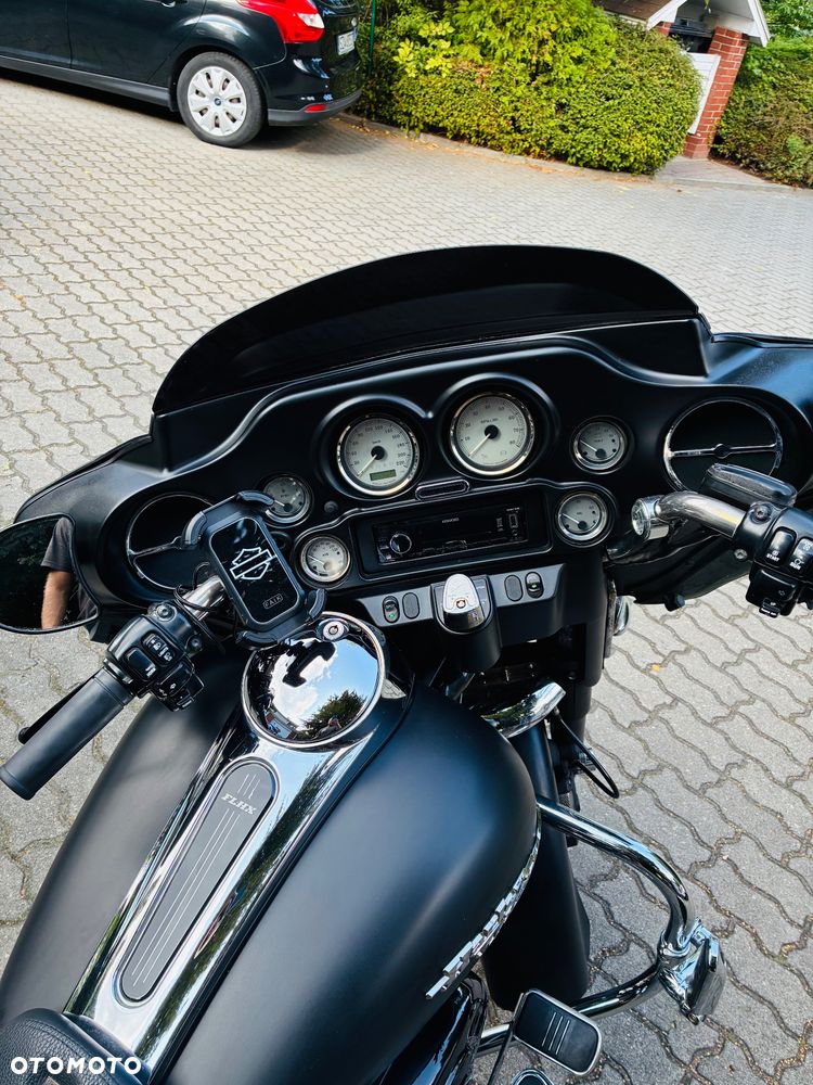 Harley-Davidson Touring Street Glide - 5