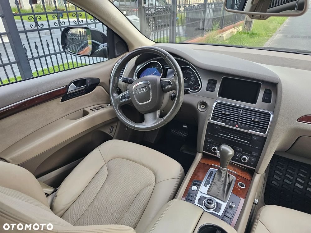 Audi Q7 3.0 TDI Quattro Tiptronic - 9