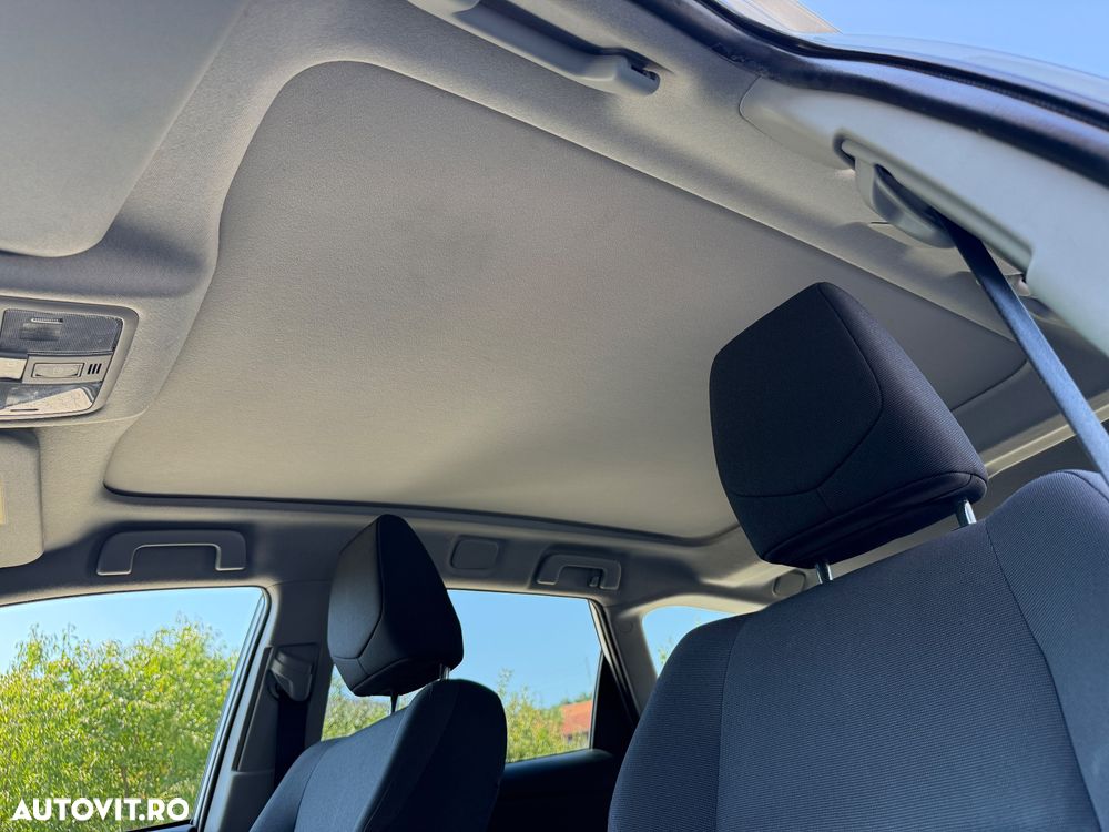 Toyota Auris 1.6 D-4D Edition S+ - 20
