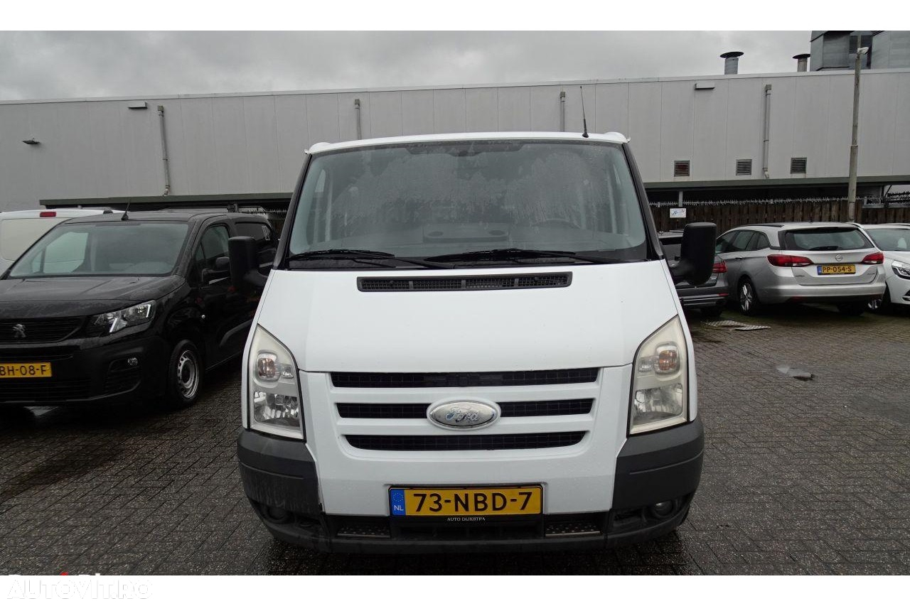 Ford Transit 300 K TDCi Pkw Basis - 4