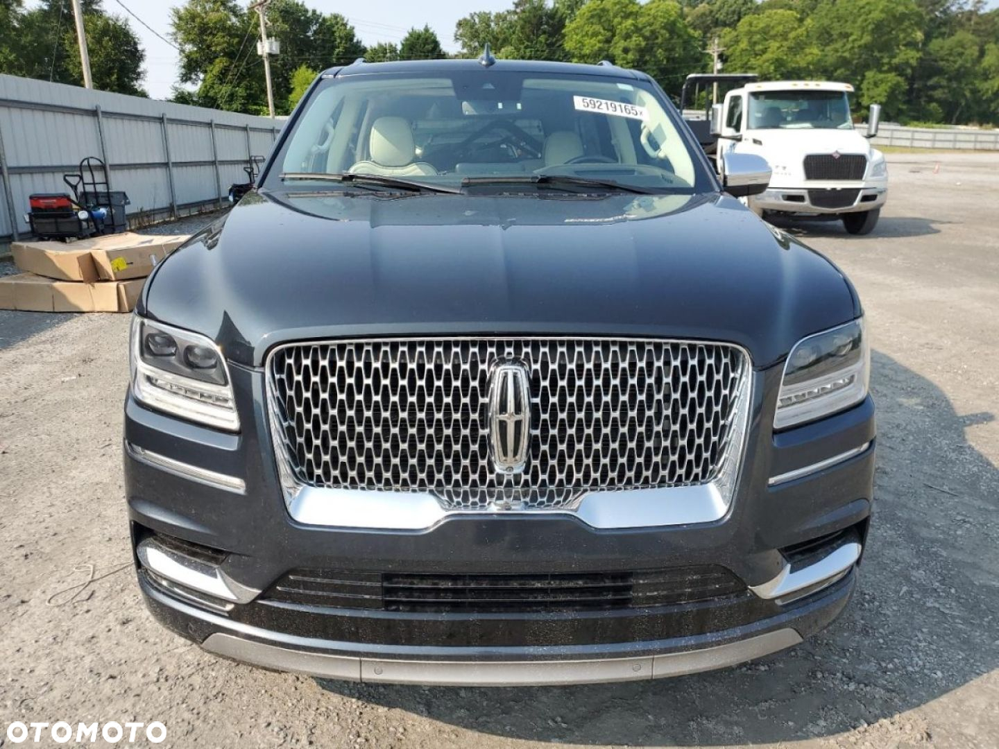 Lincoln Navigator - 5