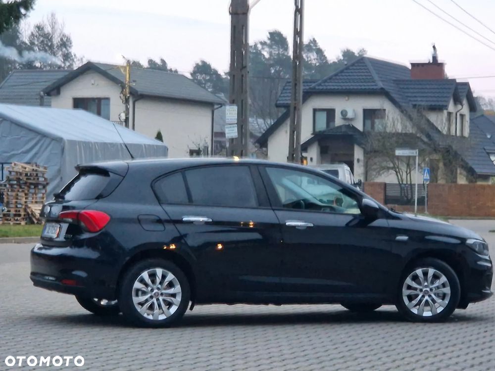 Fiat Tipo 1.4 16V Easy - 17