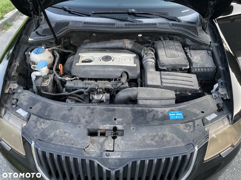 Skoda Superb 1.8 TSI Ambition - 14