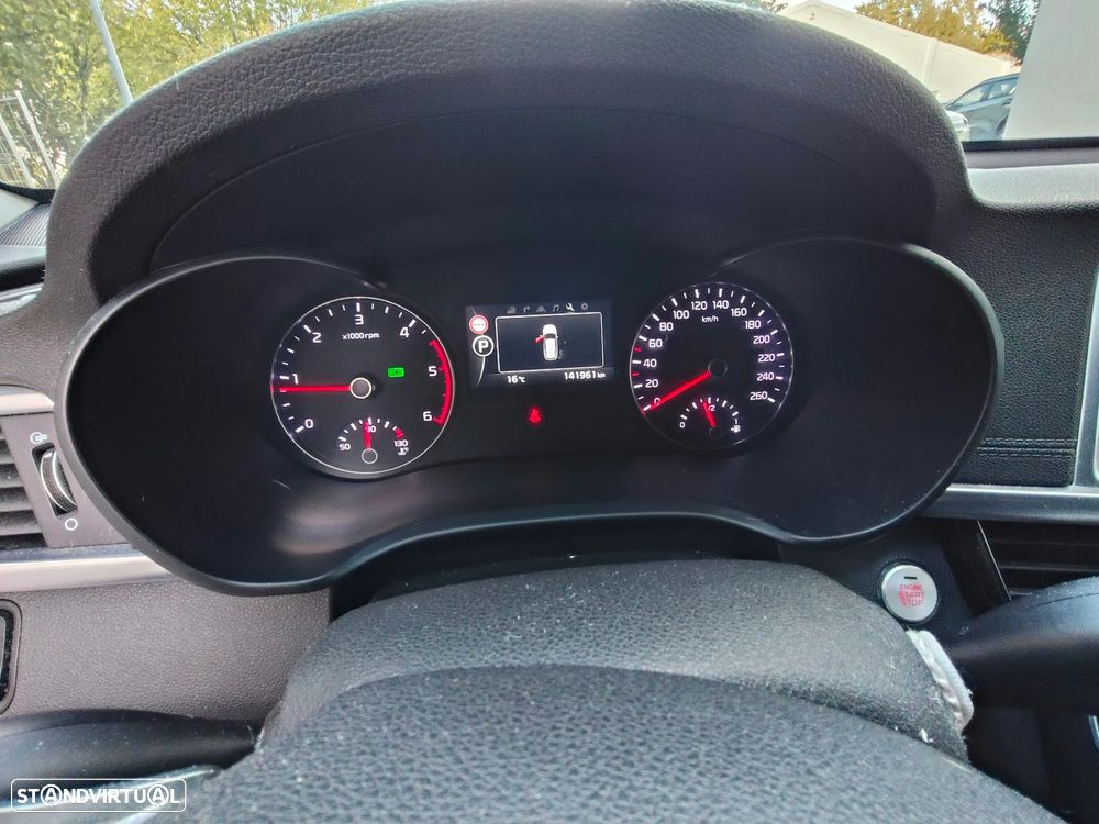 Kia Optima SW - 6