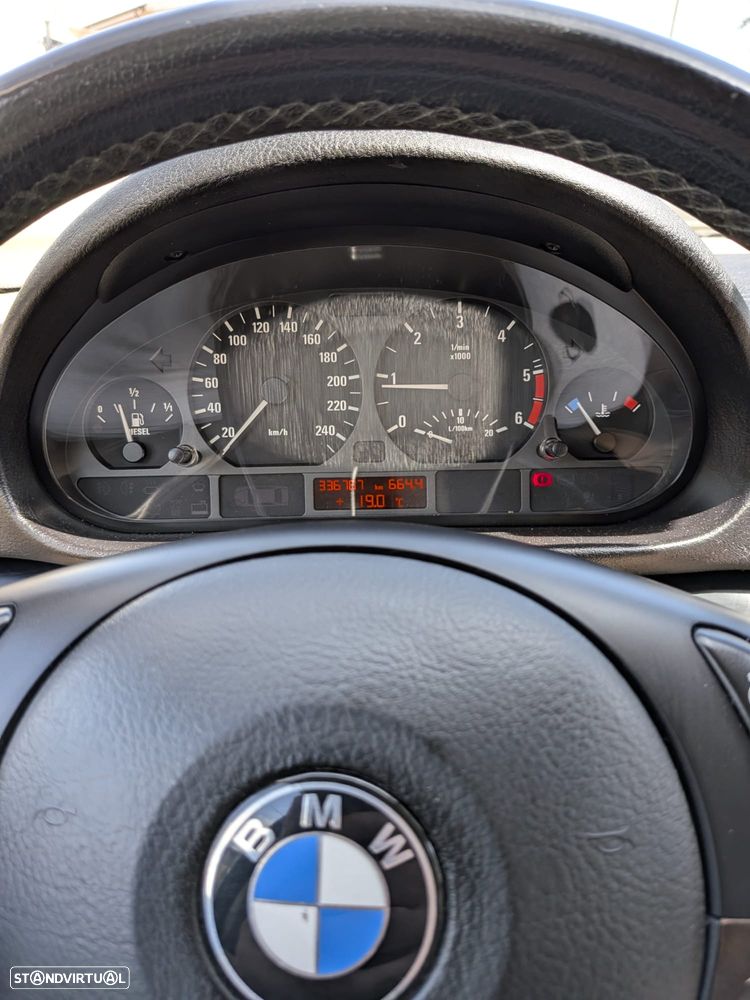 BMW 320 d - 12