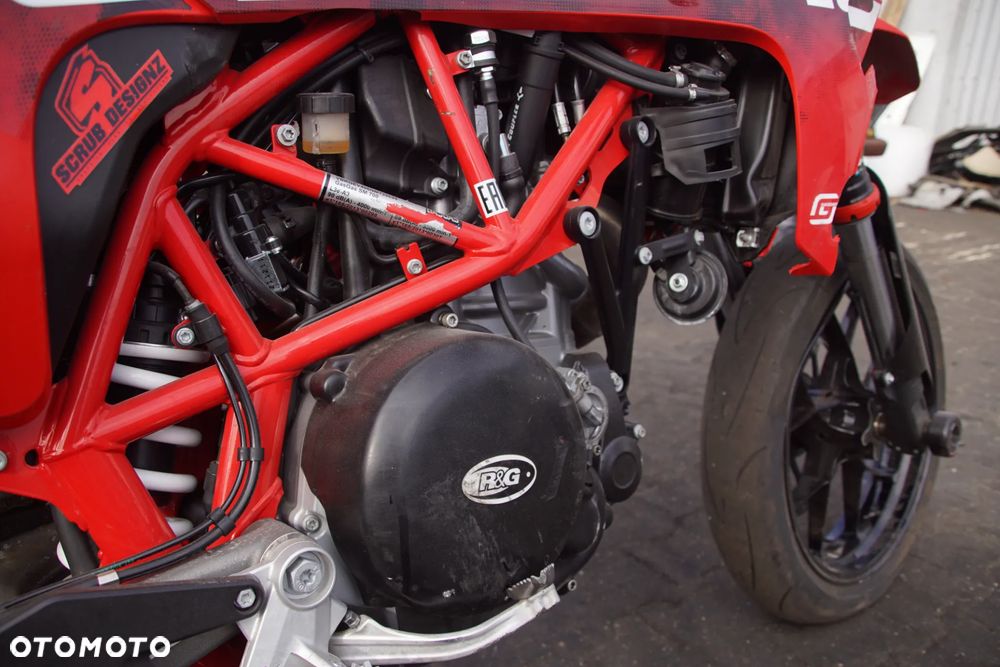 Motocykl na części - GasGas 700 SM 693 cm3 74 KM LC4 2022R Silnik Skrzynia Laga Owiewka Osłona Łańcuch Gmol Siedzenie Manetka Licznik Sterownik Moduł Czujnik - 16