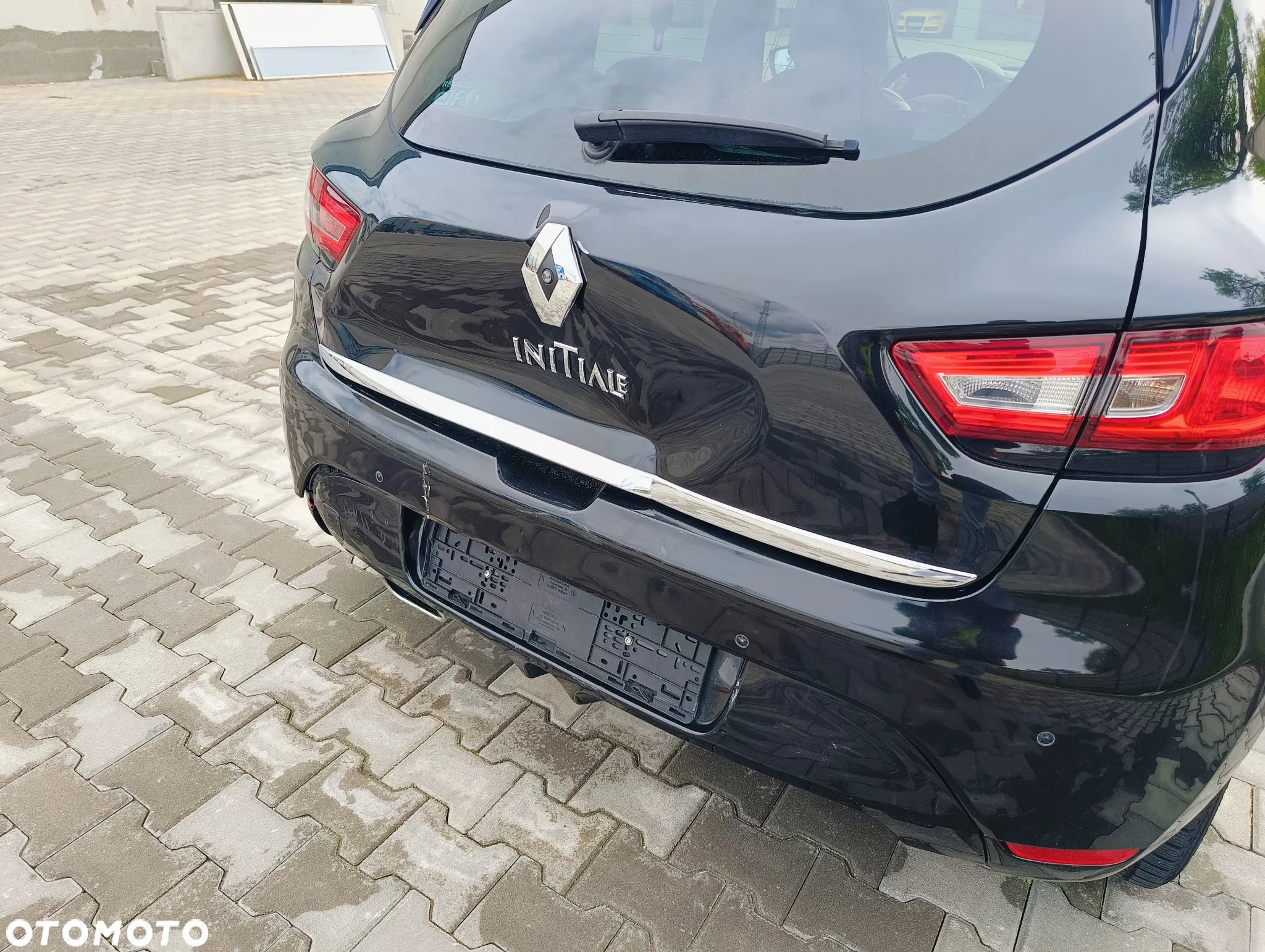 Renault Clio ENERGY TCe 120 EDC Initiale Paris - 4