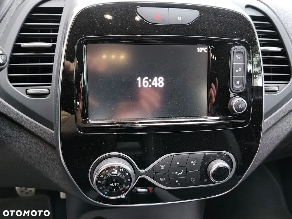 Renault Captur - 24