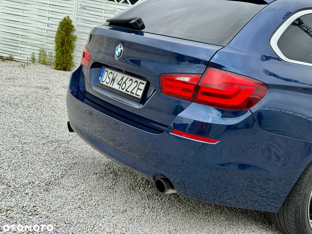 BMW Seria 5 535d xDrive Sport-Aut Modern Line - 32