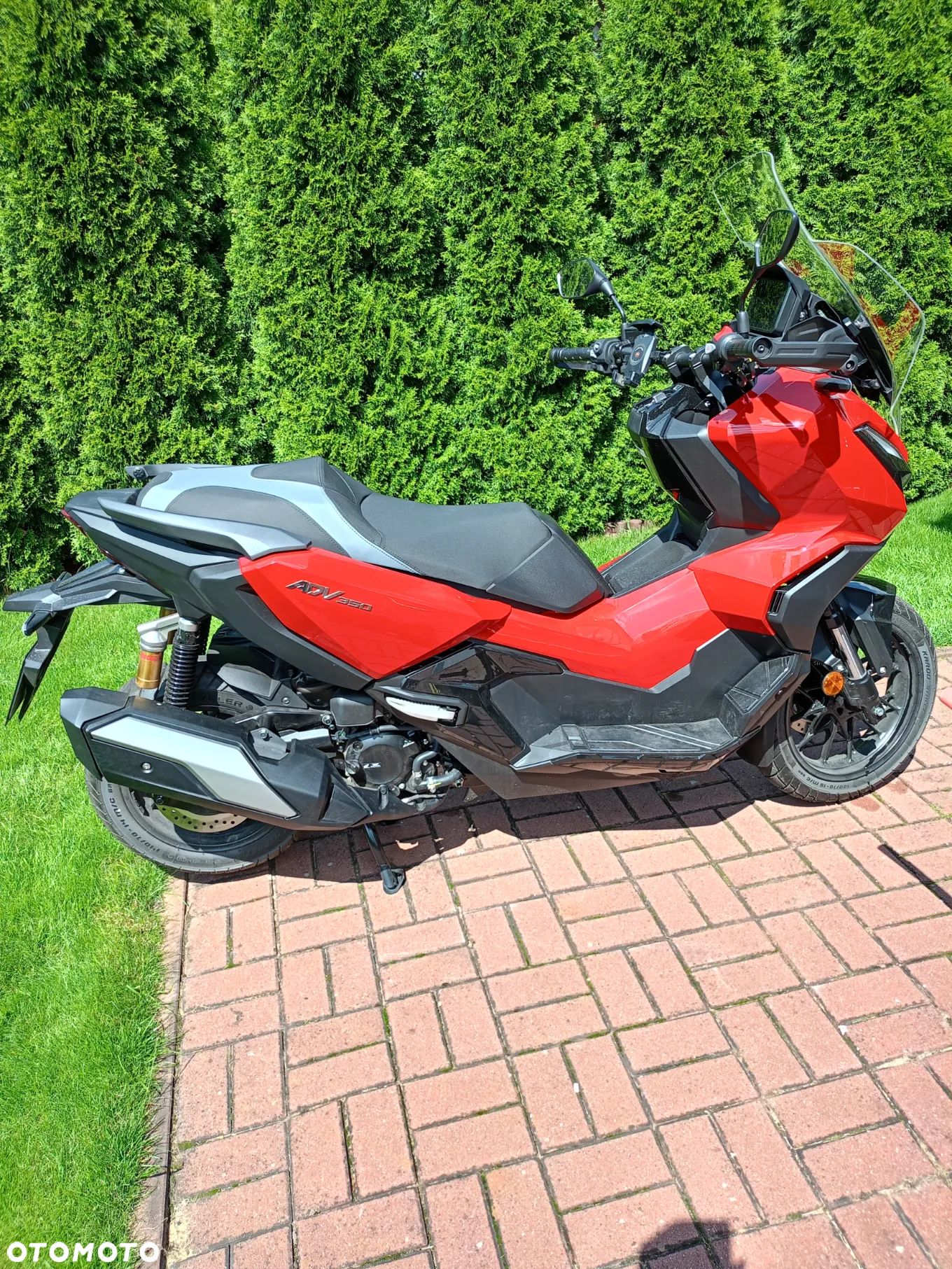 Honda ADV350 - 1