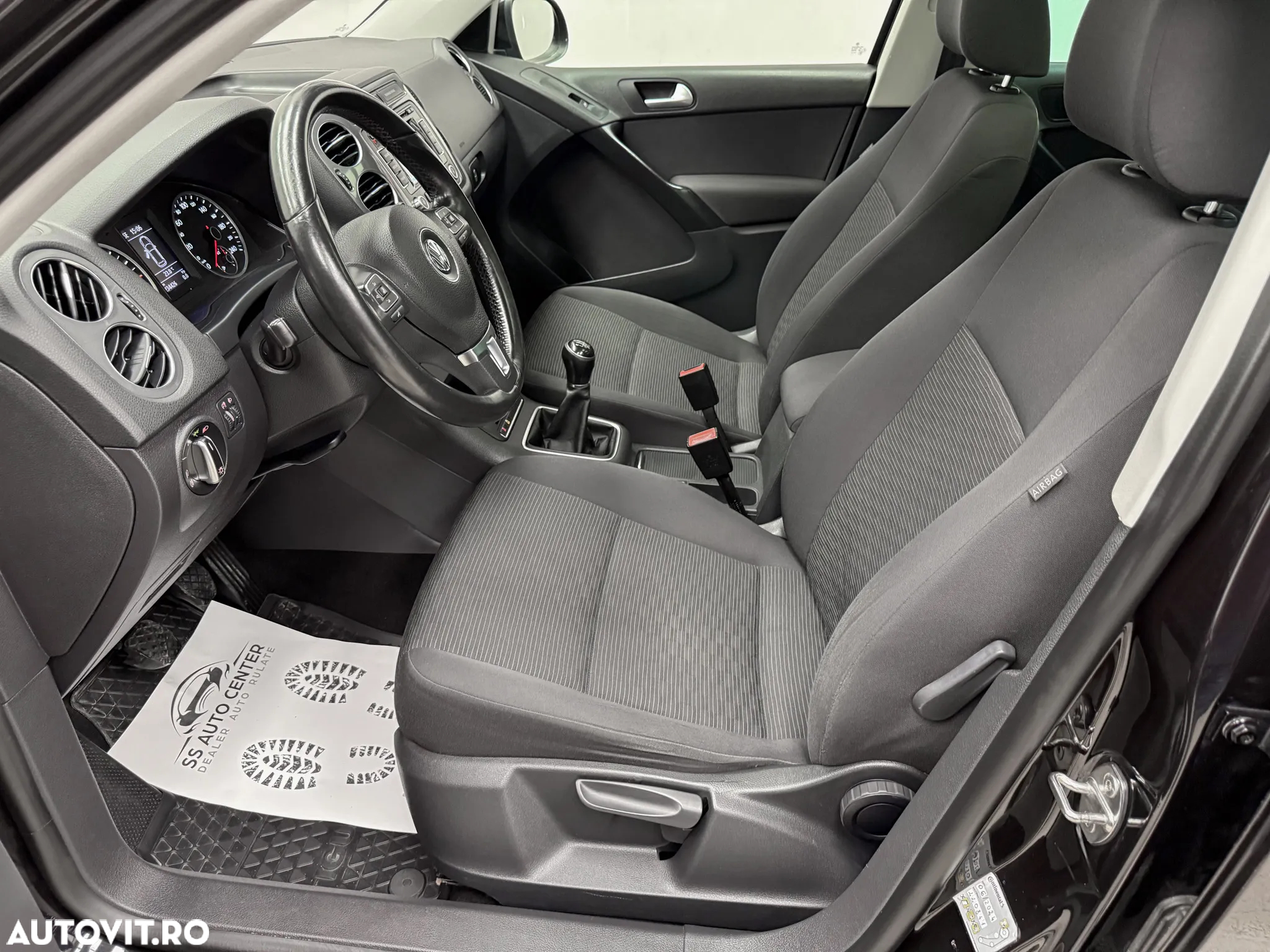 Volkswagen Tiguan 2.0 TDI BMT Trend & Fun - 19