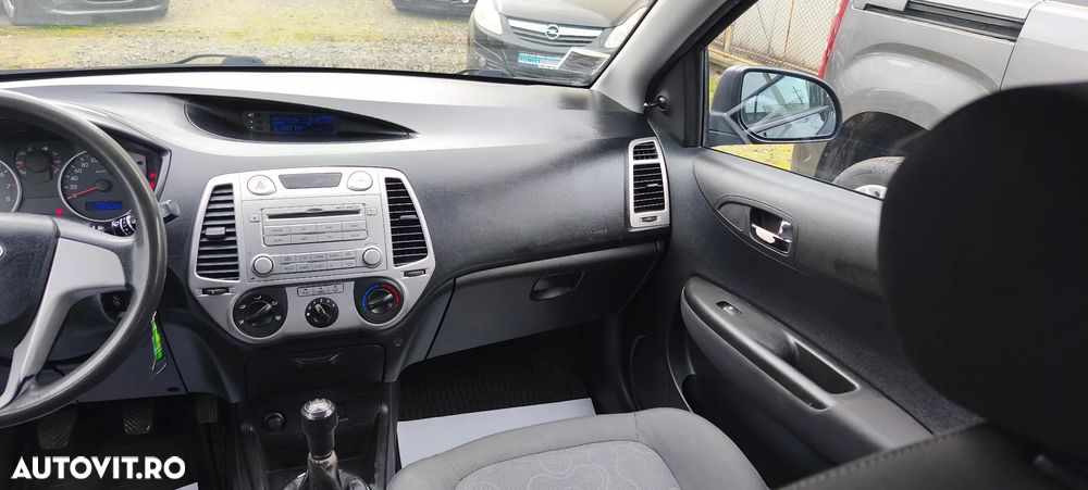 Hyundai i20 1.2 Edition Plus - 14