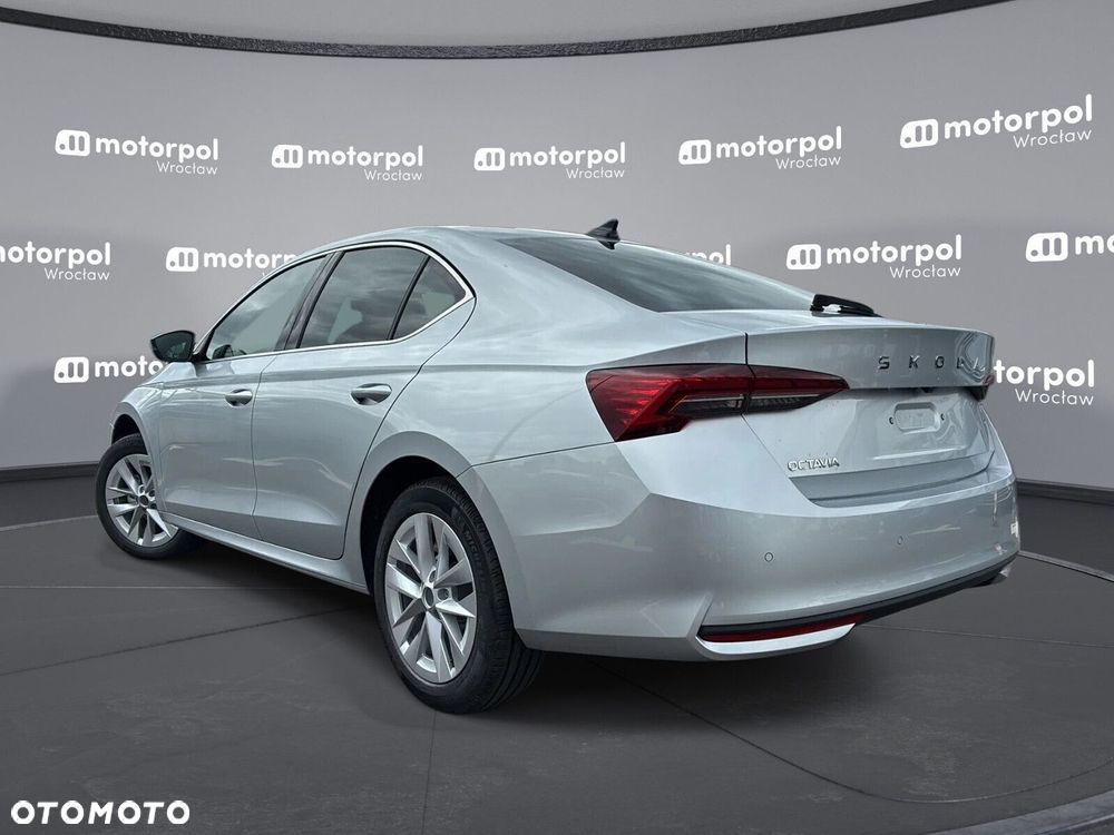 Skoda Octavia - 8