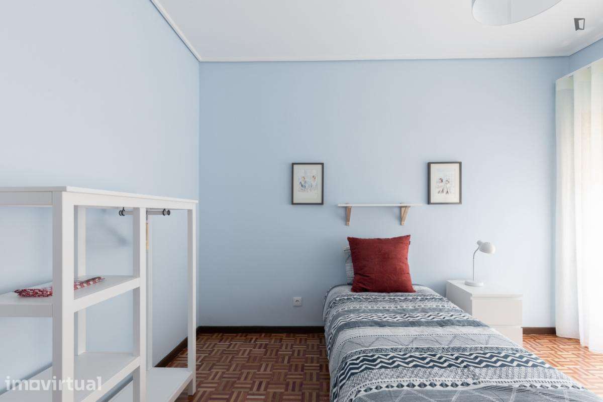 Quarto - localizado em Cedofeita Porto - Grande imagem: 3/18
