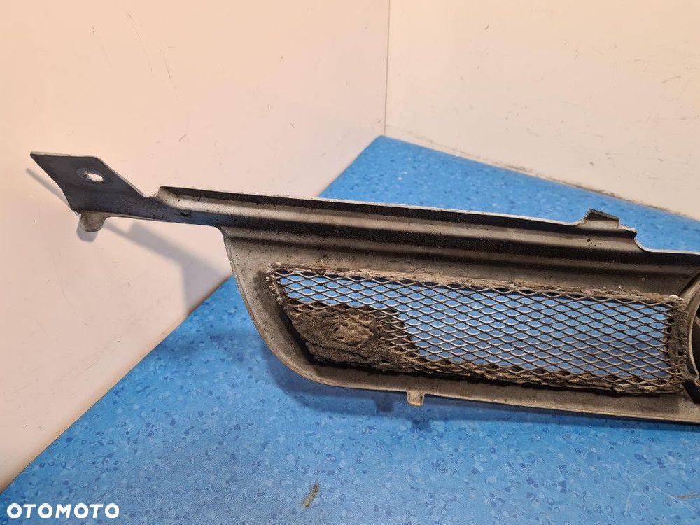 VOLKSWAGEN LUPO 1.0 ATRAPA / GRILL LR5D - 11