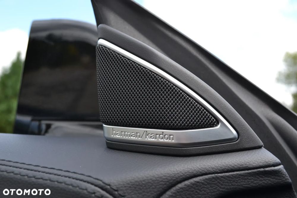 Mercedes-Benz CLS - 21