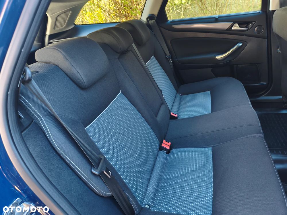 Ford Mondeo 2.0 TDCi Titanium S - 11