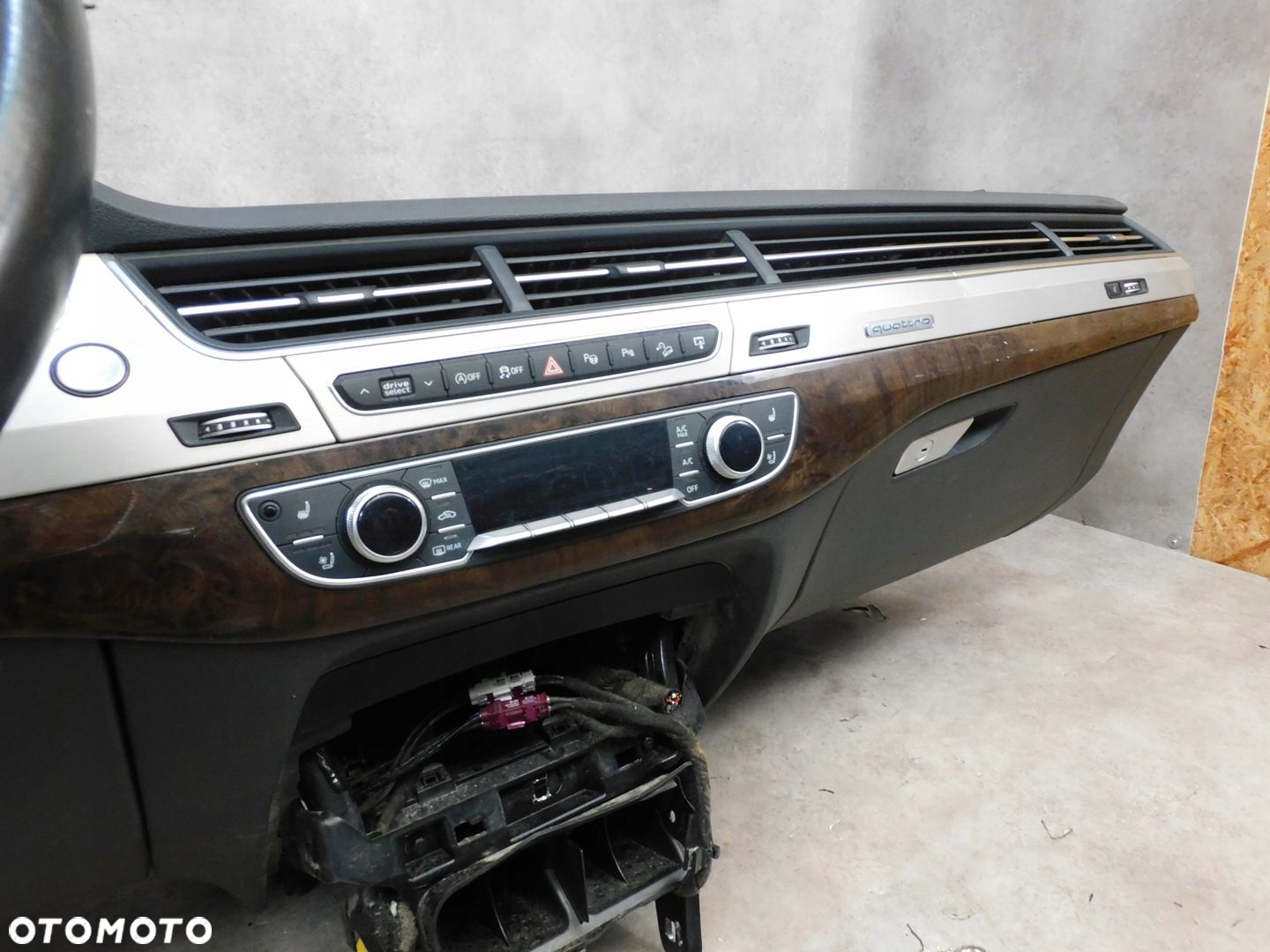 AUDI Q7 4M KOMPLETNA DESKA ROZDZIECZA KOKPIT KONSOLA AIRBAG HEAD UP MMI - 9