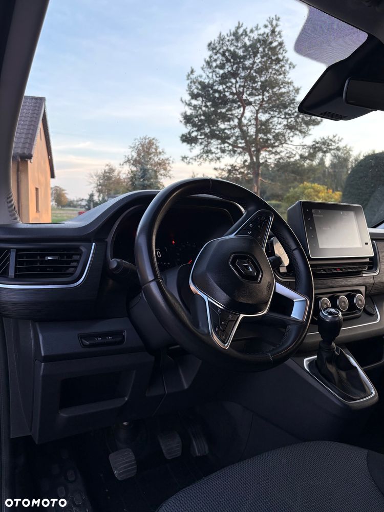 Renault Trafic 2.0 dCi - 7