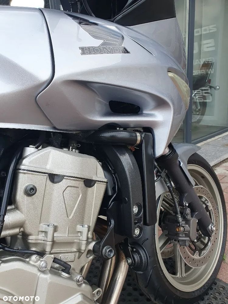 Honda CBF - 22