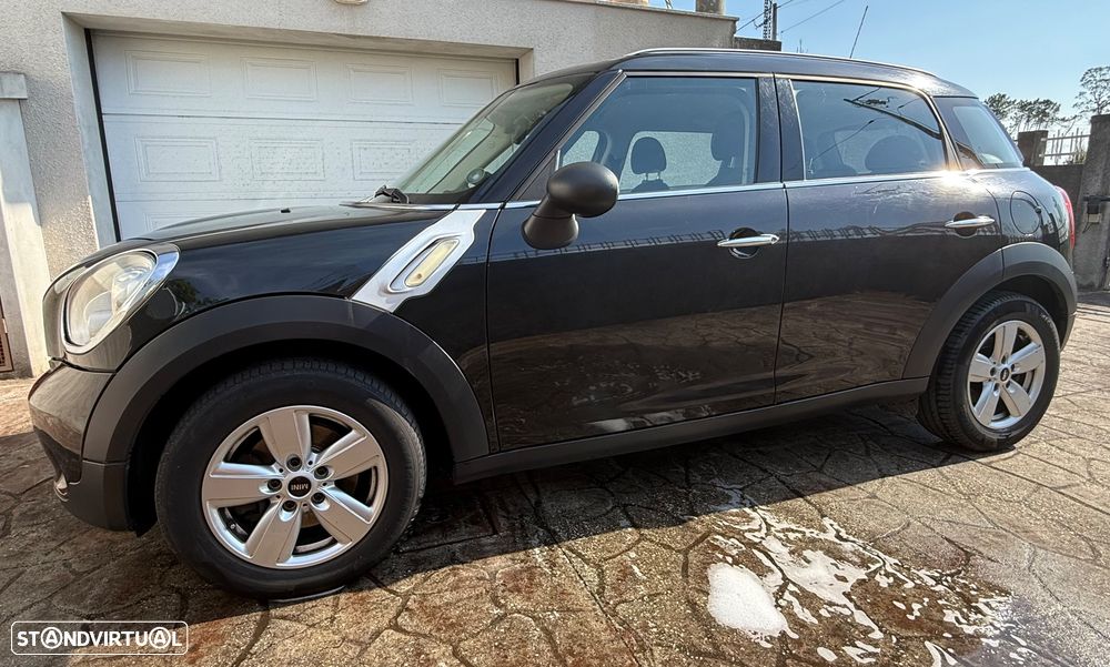 MINI Countryman One D - 2