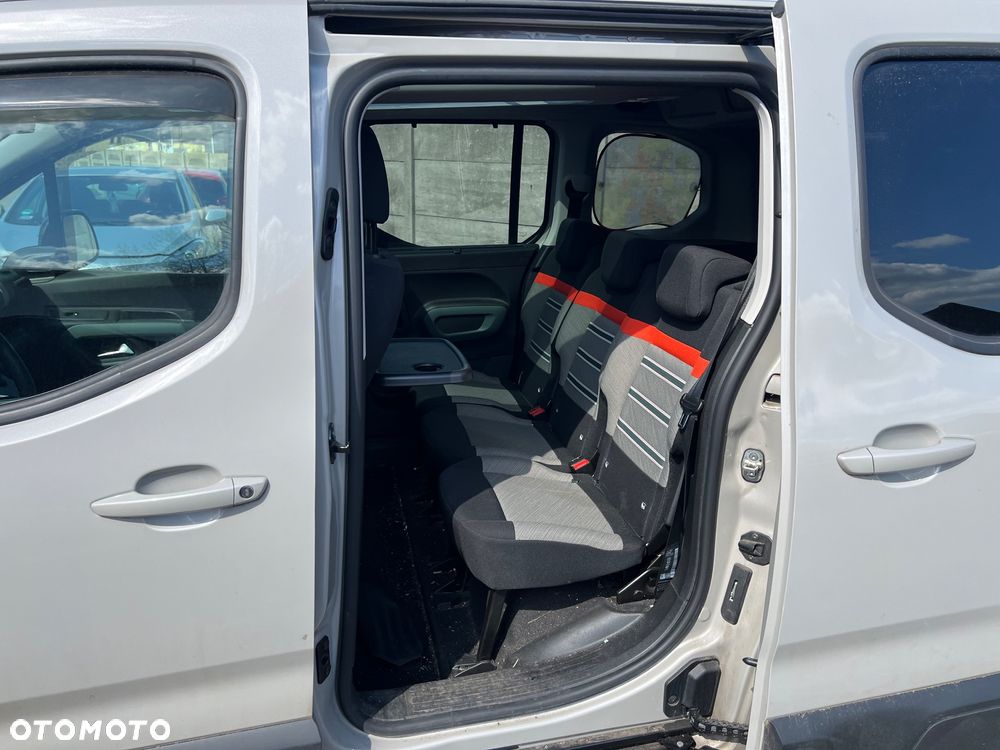 Citroën Berlingo M PureTech 130 EAT8 FEEL PACK - 8