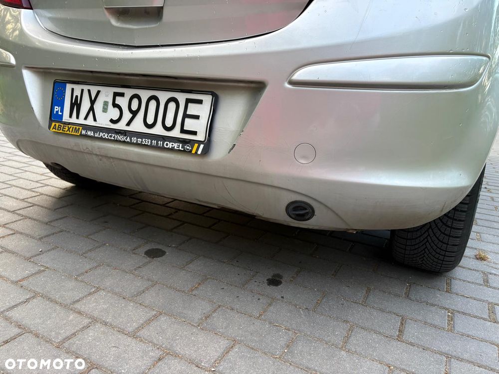 Opel Corsa 1.2 16V Cosmo - 21