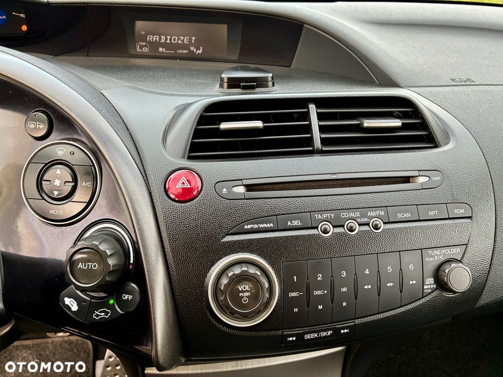 Honda Civic 1.8i-VTEC Sport - 33