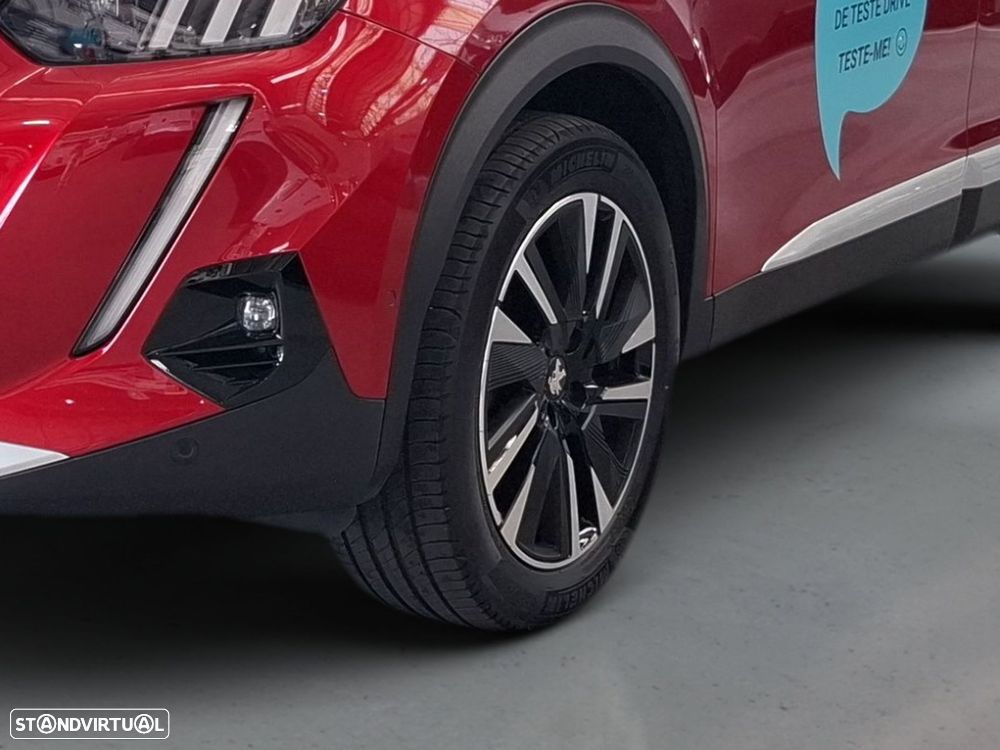 Peugeot 2008 1.2 PureTech GT EAT8 - 15