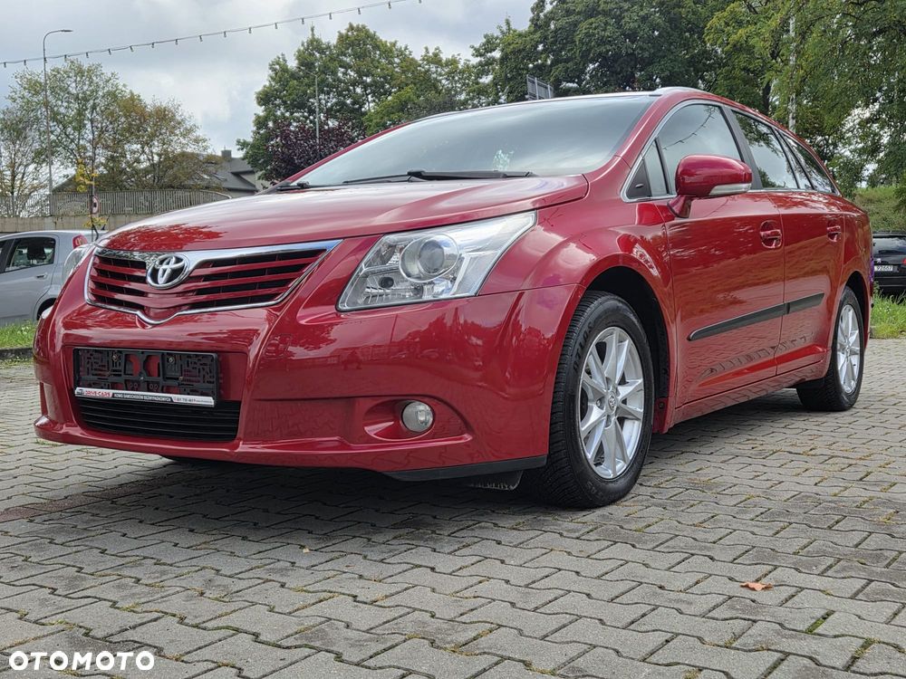 Toyota Avensis 1.8 Premium - 20