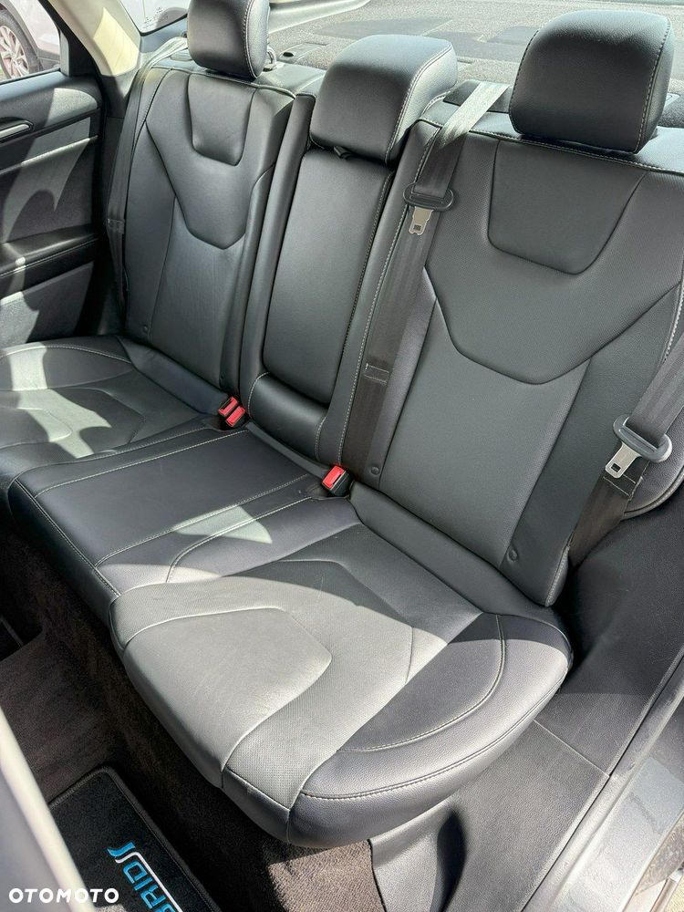 Ford Mondeo - 19