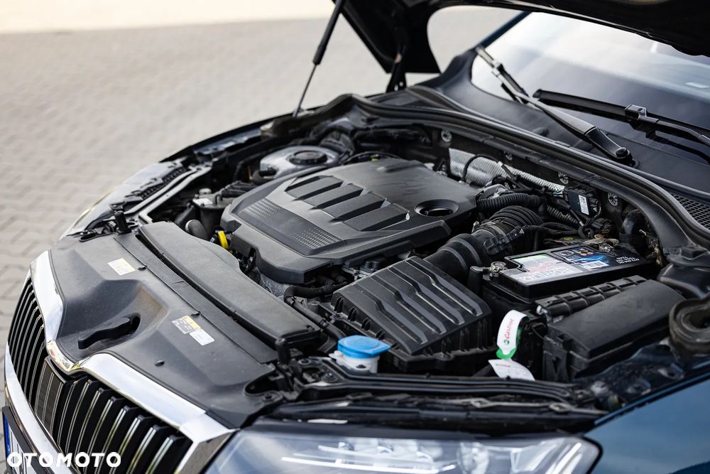Skoda Superb 2.0 TDI SCR 4x4 L&K DSG - 33